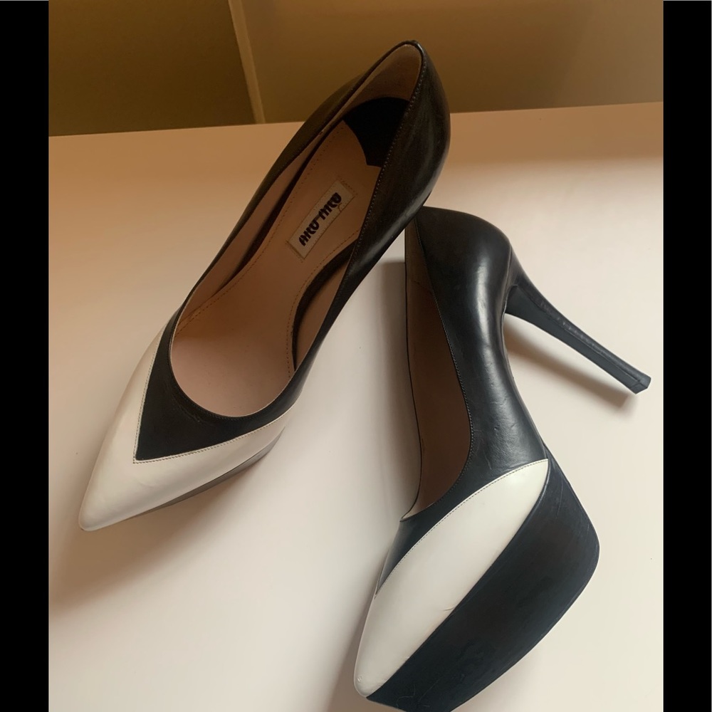 Miu Miu black & white platform pumps